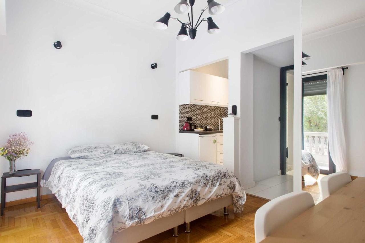 Newly Renovated Studio Downtown Athens! Atenas Exterior foto